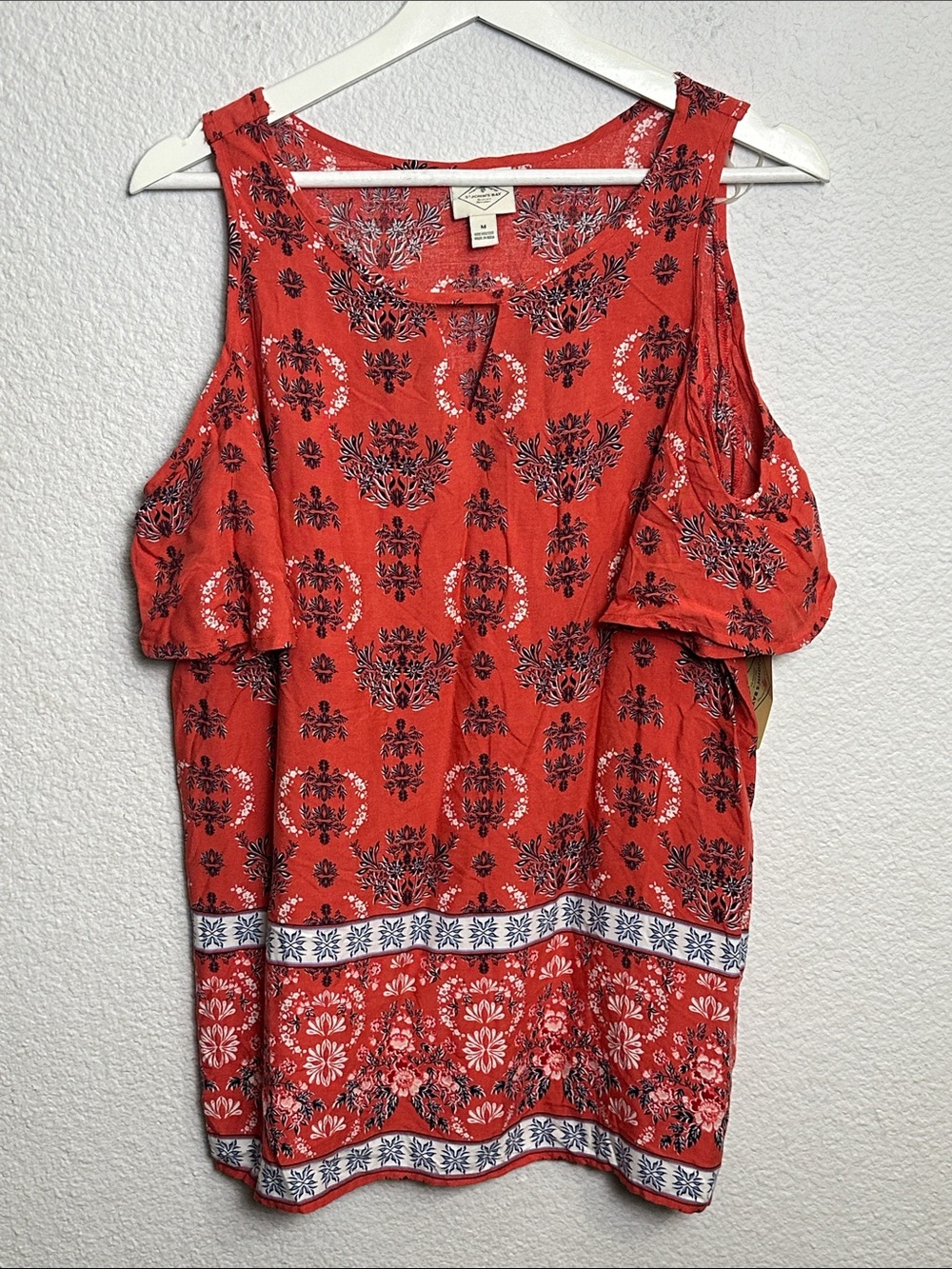 NEW St John’s Bay Top Cold Shoulder Boho Coral Womens Size Medium